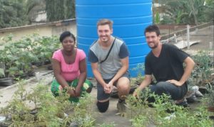 Simon et Vincent à la fin de leur projet